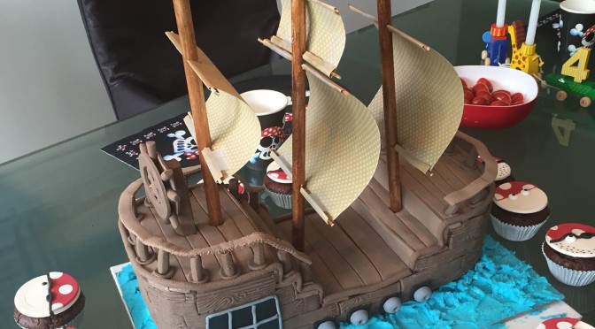 Piratenschiff Torte & Piraten Muffins