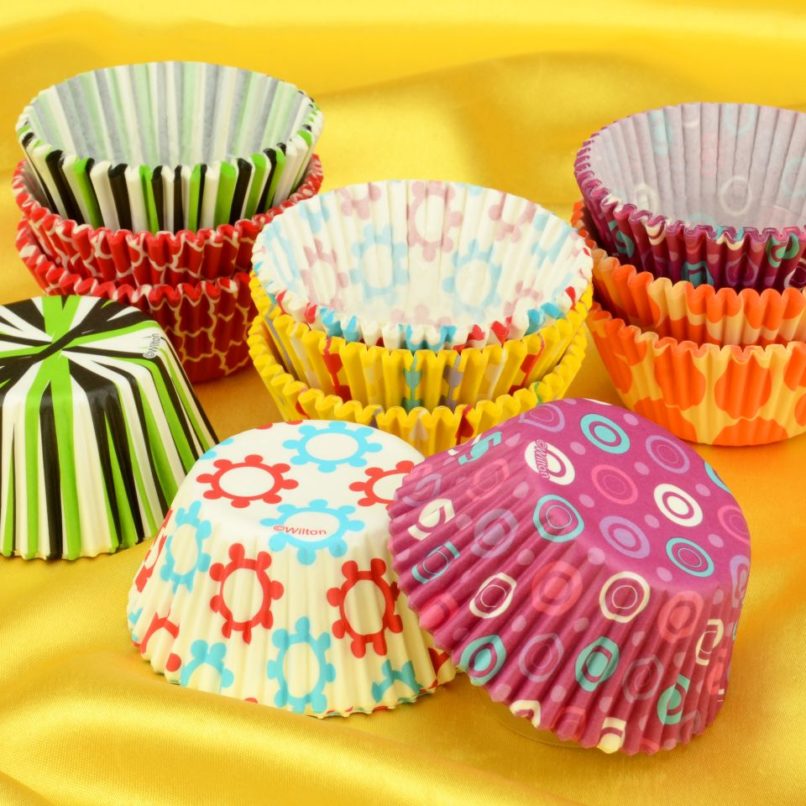 Wilton Baking Cups Party