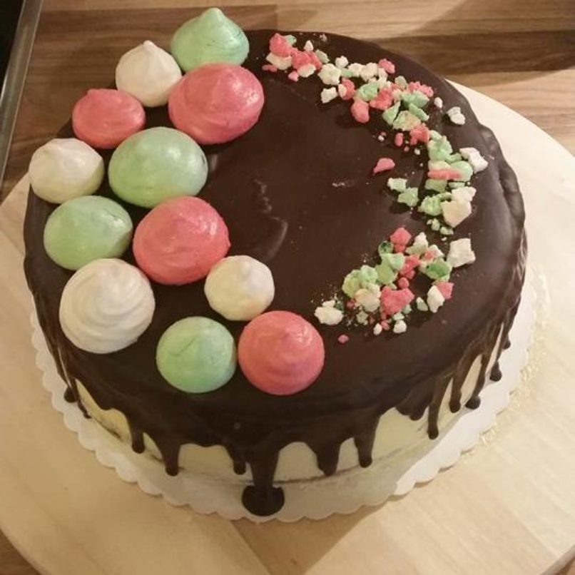 Drip Cake – Baiser Kombi