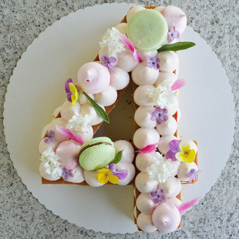 Zarter Number Cream Cake