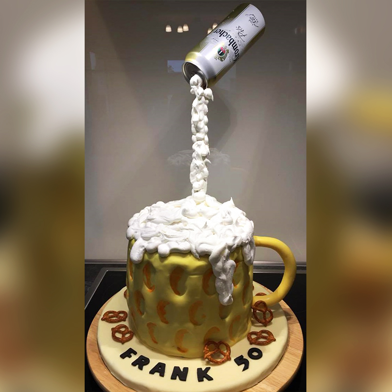 Bierkrug-Geburtstagstorte