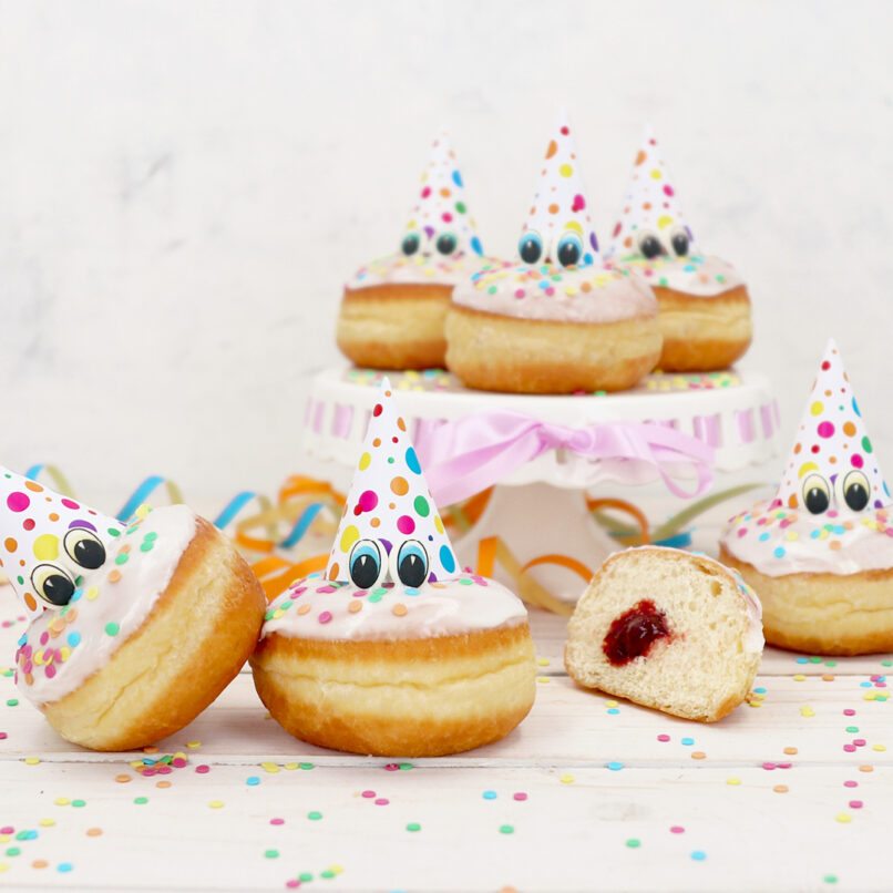 Bunte Berliner-Party zu Karneval