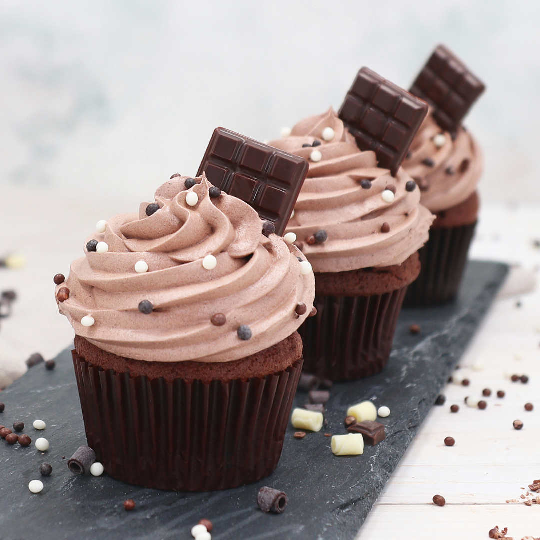 Das Bild zeigt Schokoladen Cupcakes