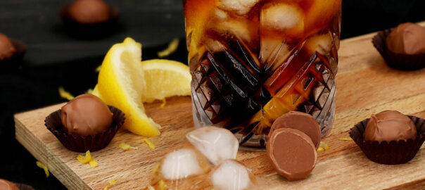 Das Bild zeigt Whiskey-Cola Pralinen